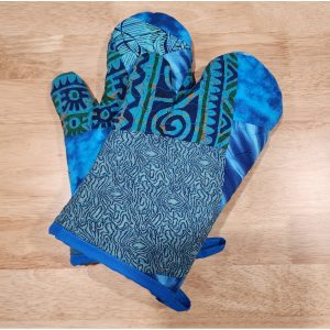 Blue Pieced Quilted Oven Mitts